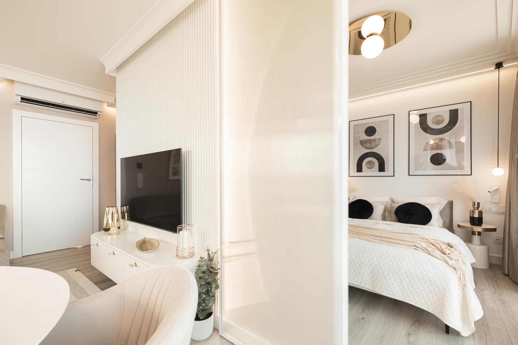 Royallux Apartment Waves Resort & Spa - Sea View From Balcony By Renters Prestige مينززدرويه المظهر الخارجي الصورة