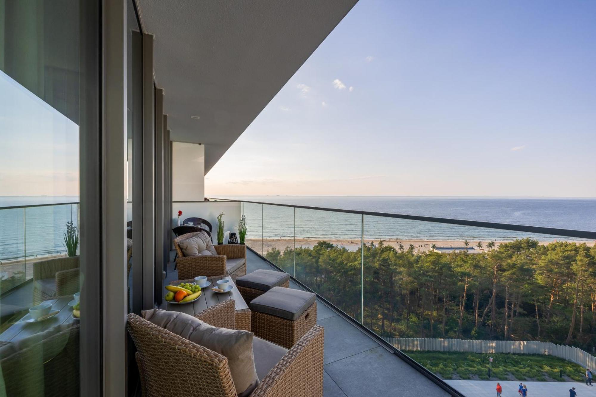 Royallux Apartment Waves Resort & Spa - Sea View From Balcony By Renters Prestige مينززدرويه المظهر الخارجي الصورة