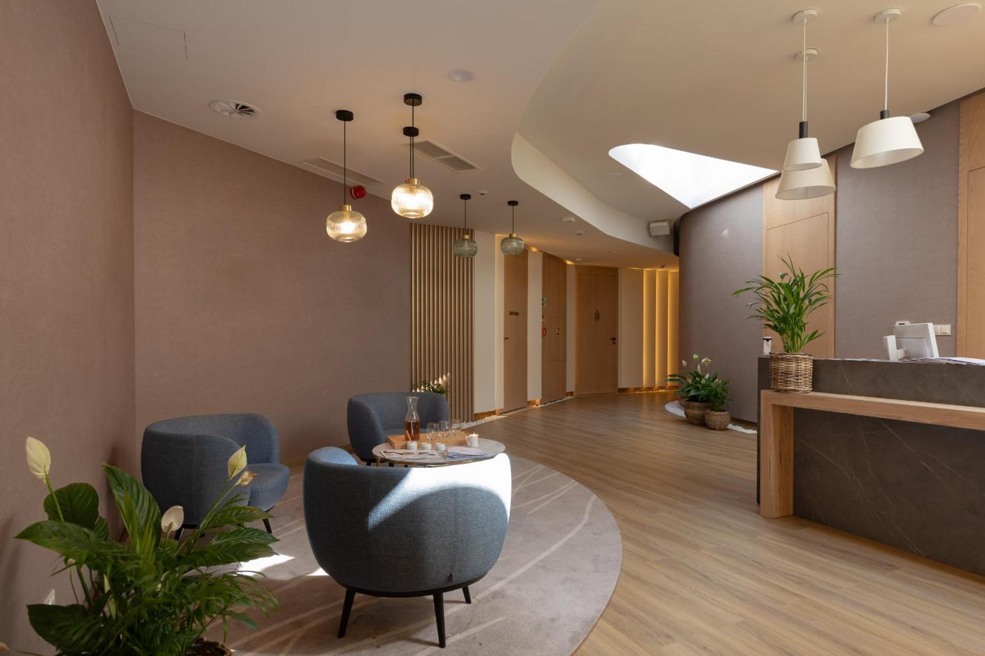 Royallux Apartment Waves Resort & Spa - Sea View From Balcony By Renters Prestige مينززدرويه المظهر الخارجي الصورة